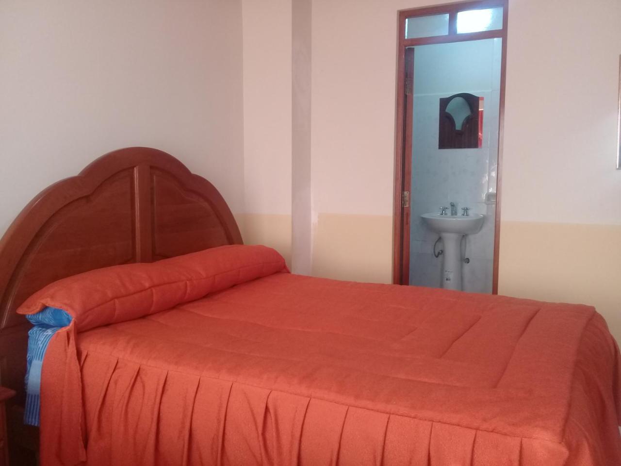 Hotel Ideal Вильясон Экстерьер фото