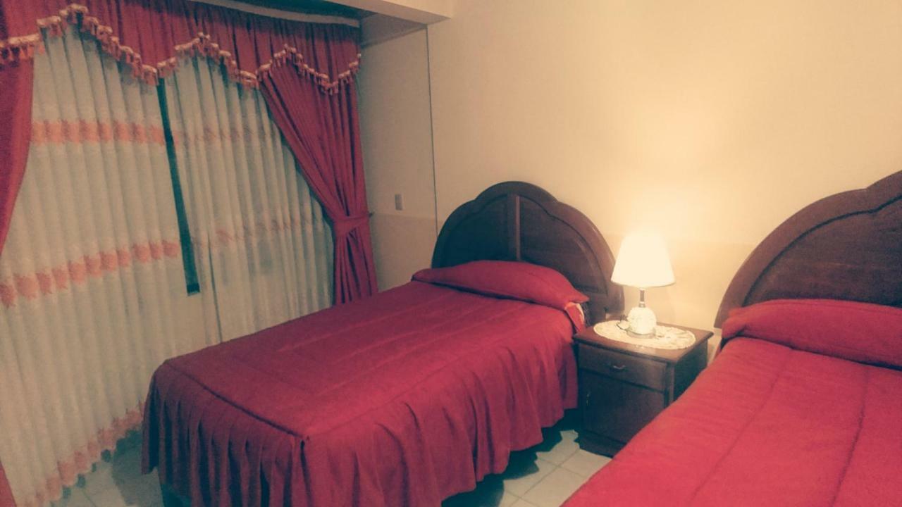 Hotel Ideal Вильясон Экстерьер фото